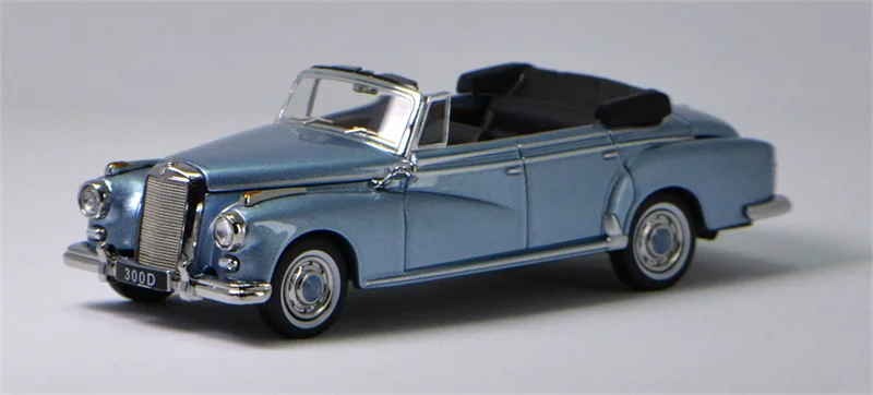 GFCC 1:64 Classic Cars 300D Convertible Collection Miniature Diecast Metal Model Car