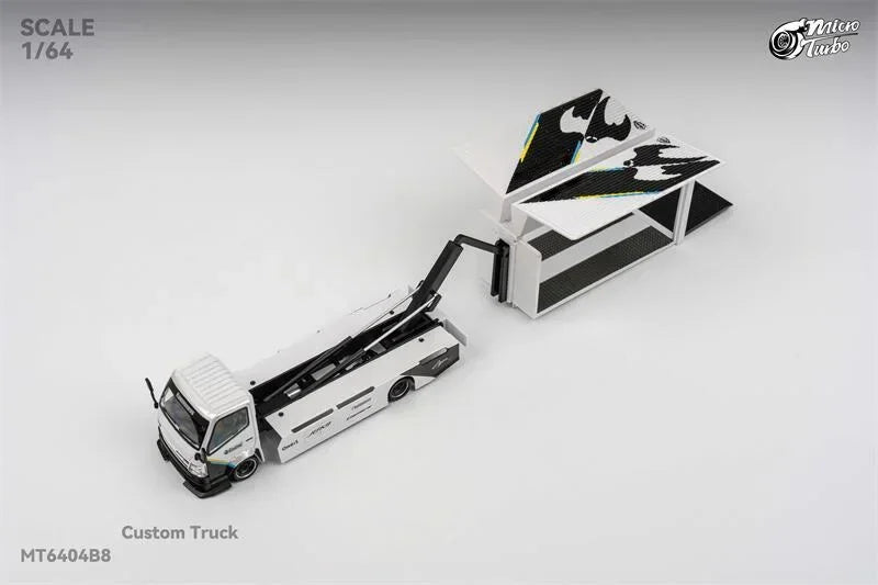 Micro Turbo 1:64 Gull-wing Door Landing Truck Metallic white limited999 Diecast Model Car