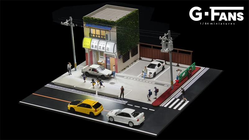 G FANS 1:64 Dioramas Initial D Tofu Store ENEOS Gas Station Building Parking Lot (Not include Model Car & Figures)