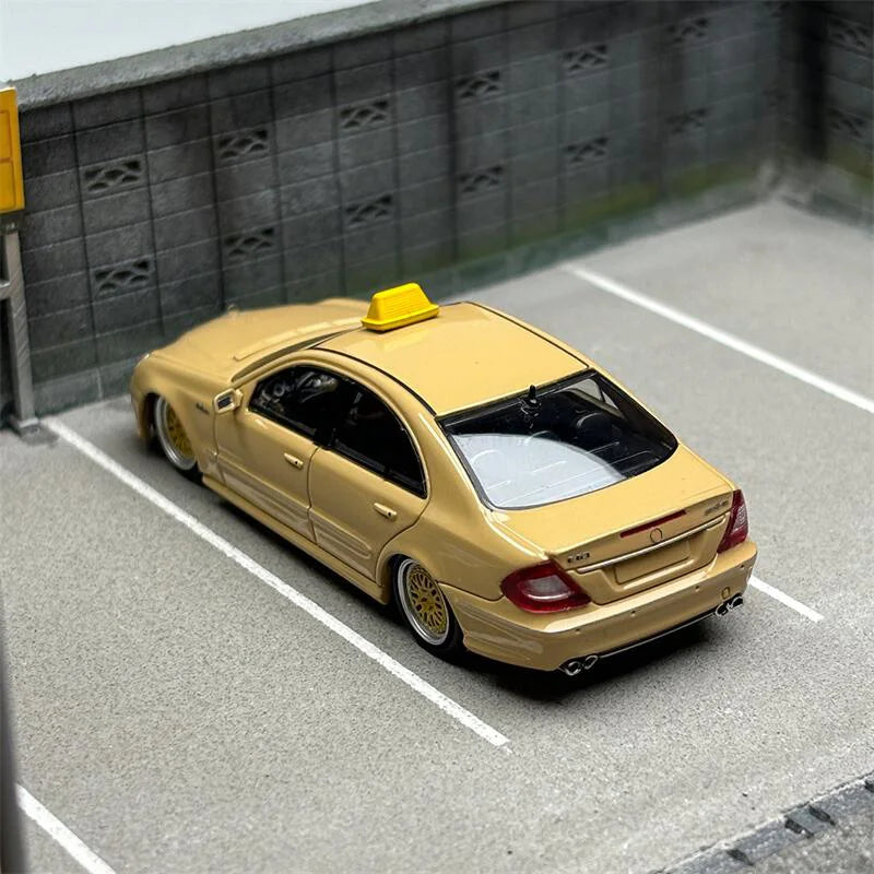 MK MODEL 1:64 E63 W211 Taxi Yellow Diecast Model Car