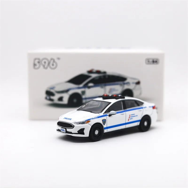596Model 1:64 Responder Diecast Model Car