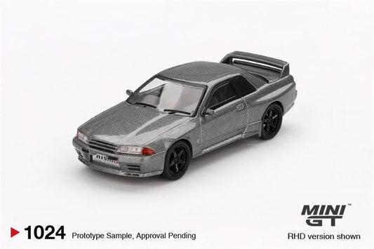 MINI GT 1:64 Skyline BNR32 CRS Version Dark Metal Gray Die-Cast Car Model Collection Miniature