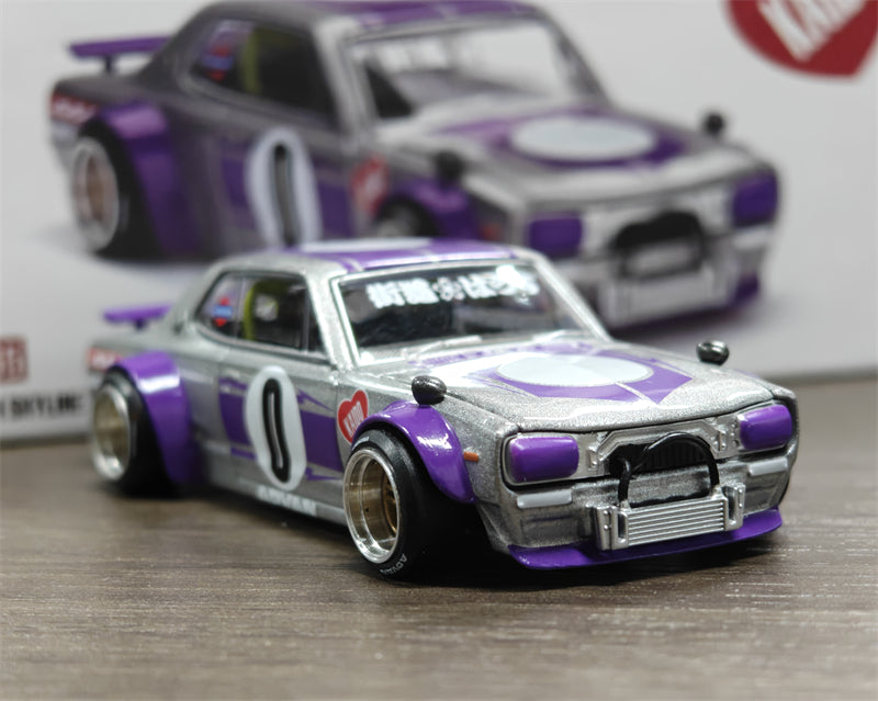 Kaido House x MINI GT 1:64 Skyline GT-R (KPGC10) Kaido Works V1 Diecast Model Car